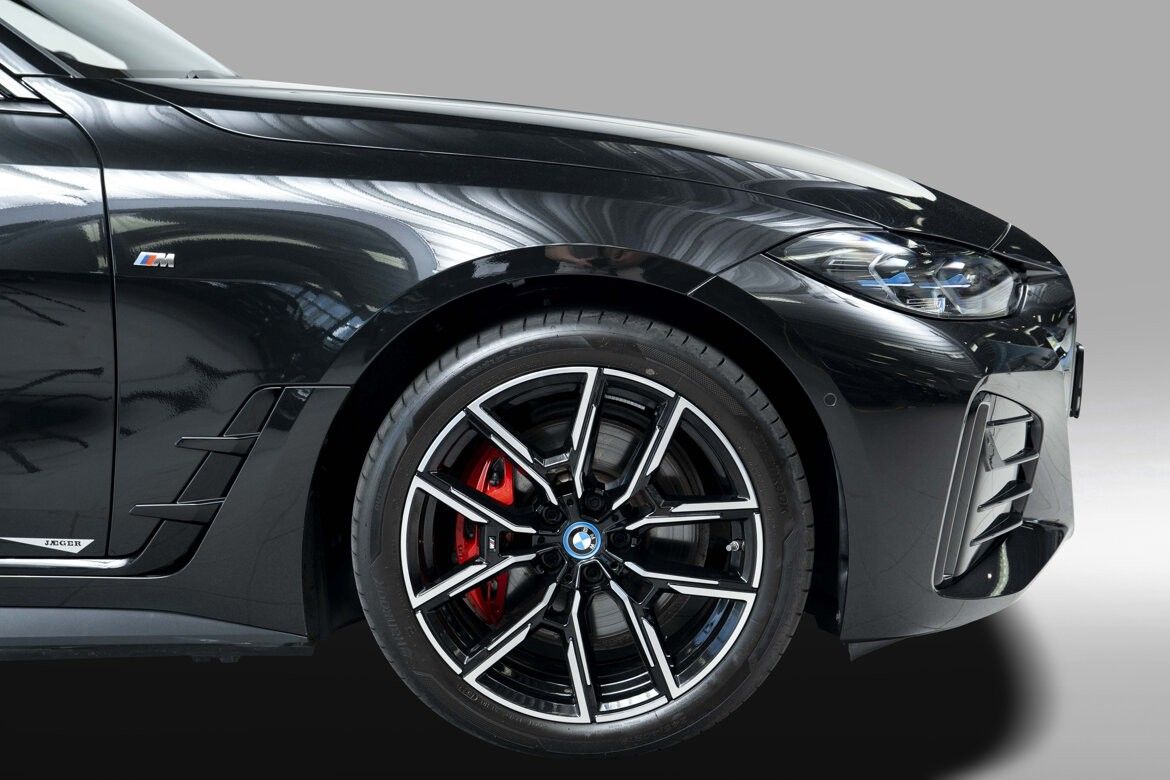 BMW i4 M50