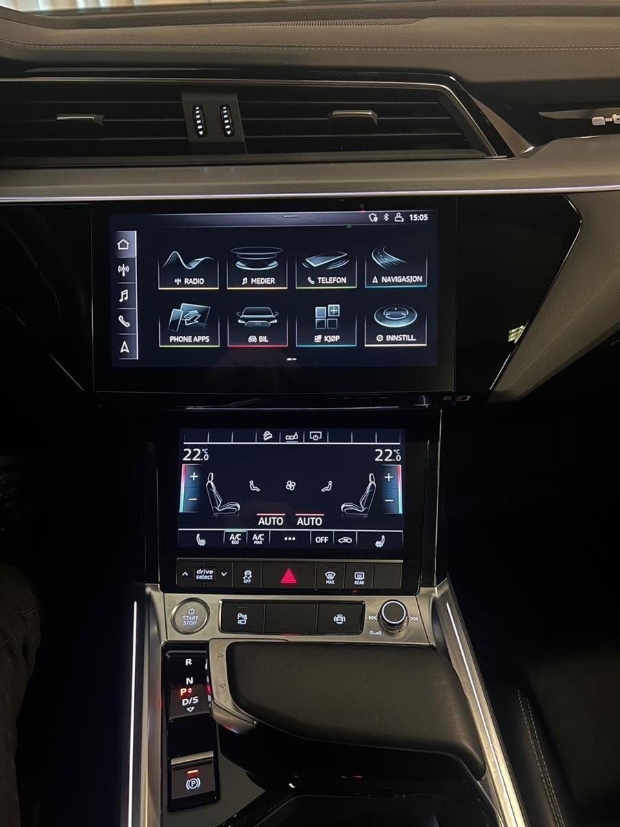 Audi e-tron