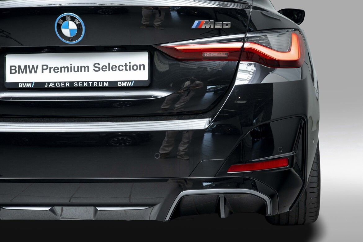 BMW i4 M50