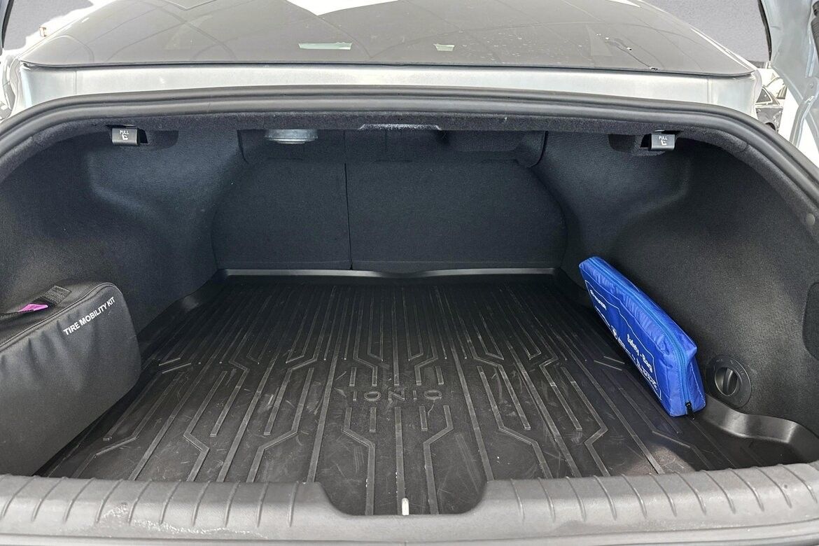 Hyundai Ioniq 6