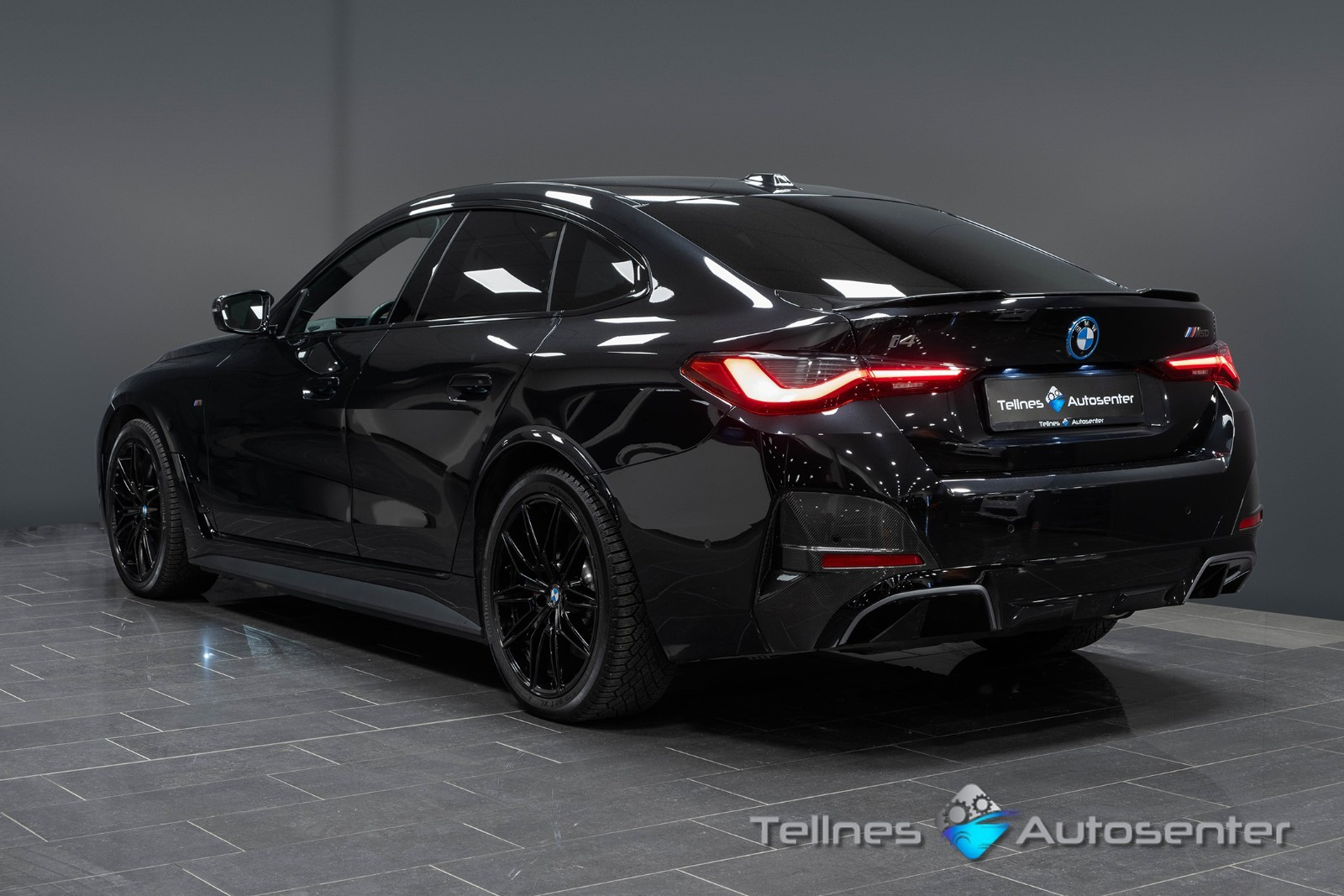 BMW i4 M50