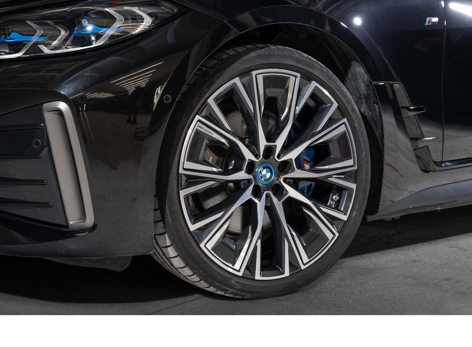 BMW i4 M50
