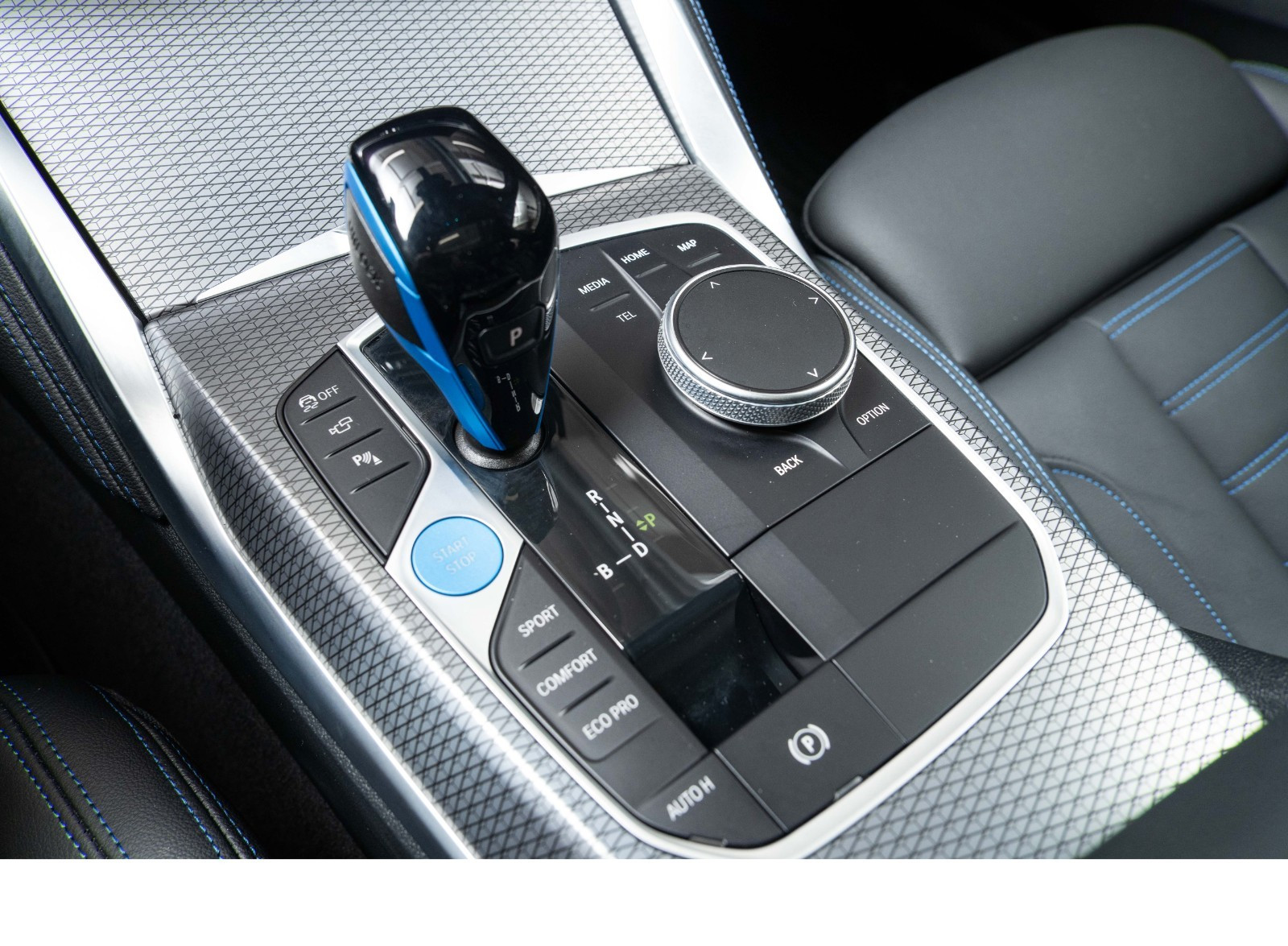 BMW i4 M50