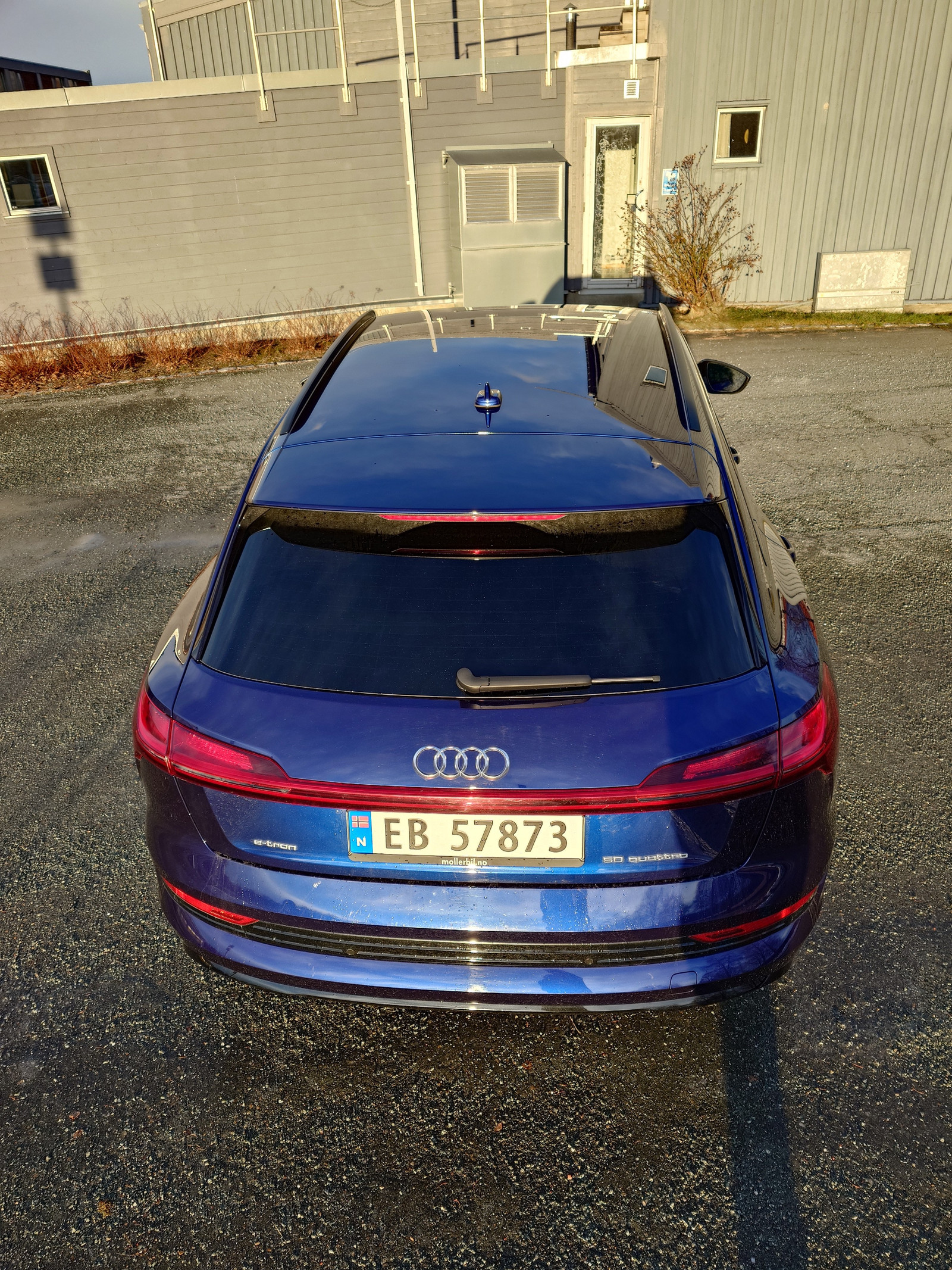 Audi e-tron