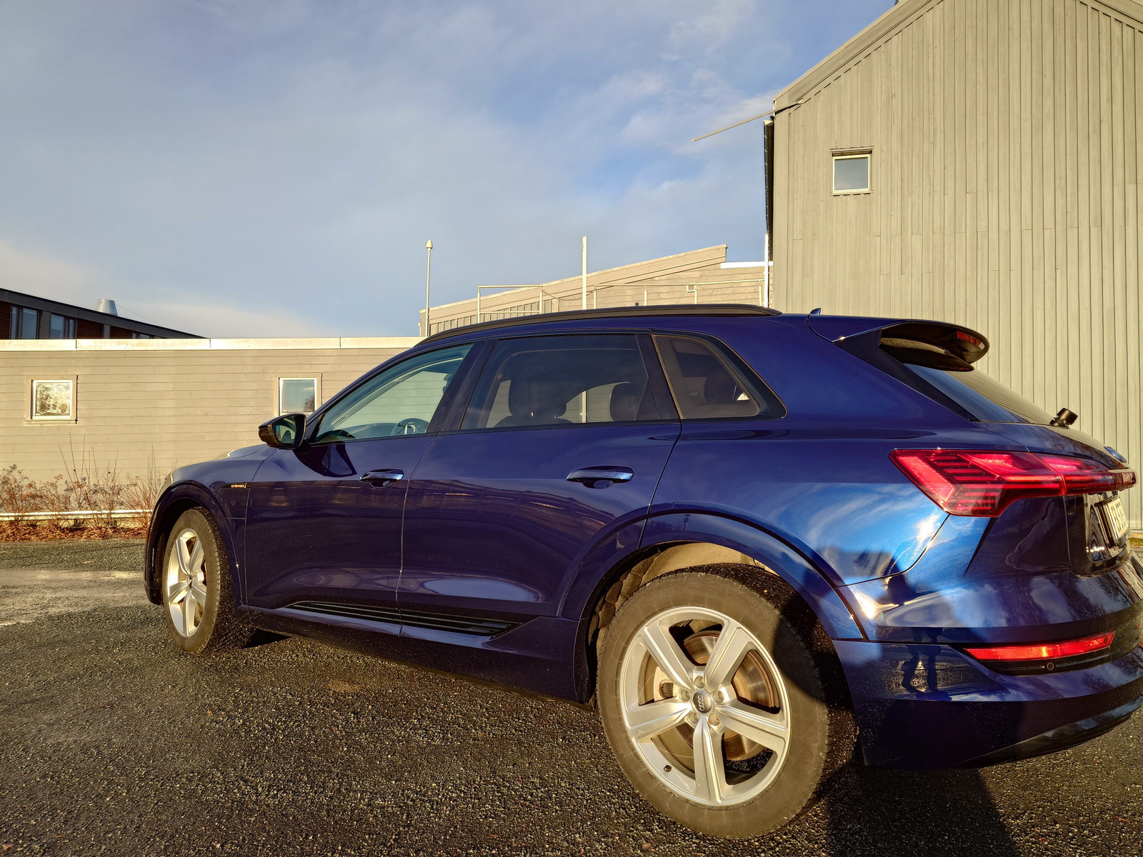 Audi e-tron