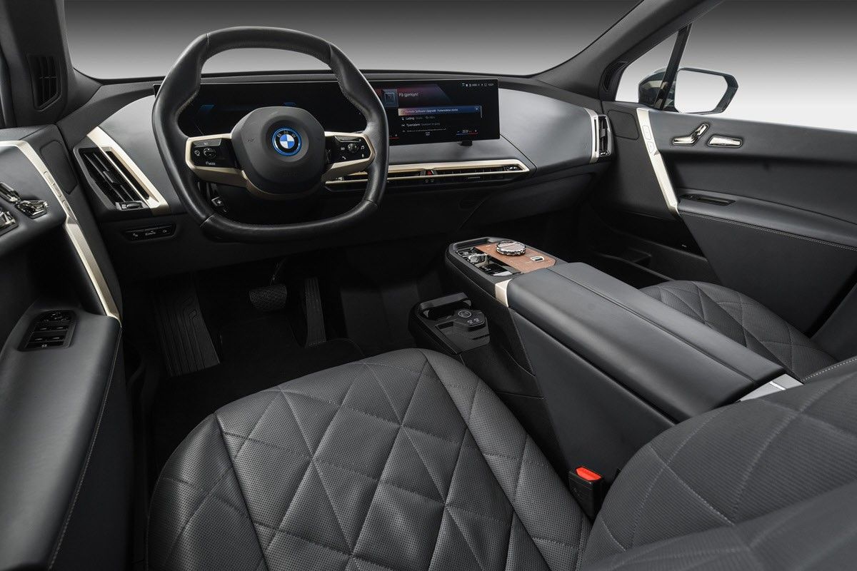 BMW iX xDrive 50