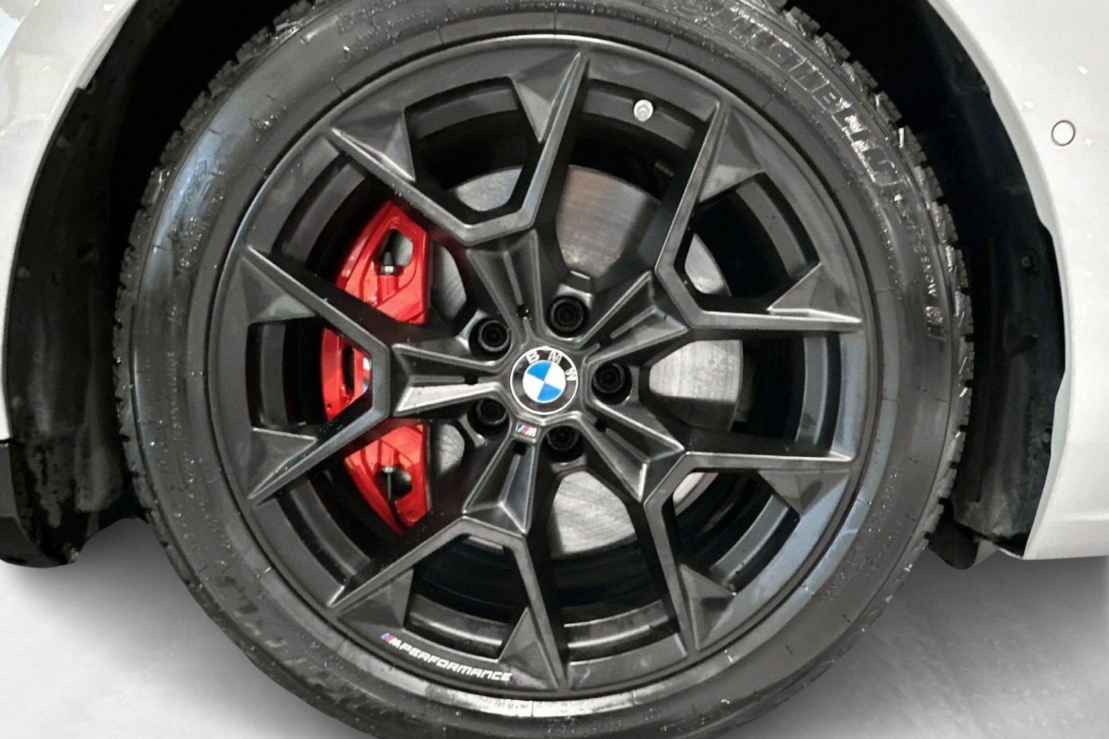 BMW i5 M60