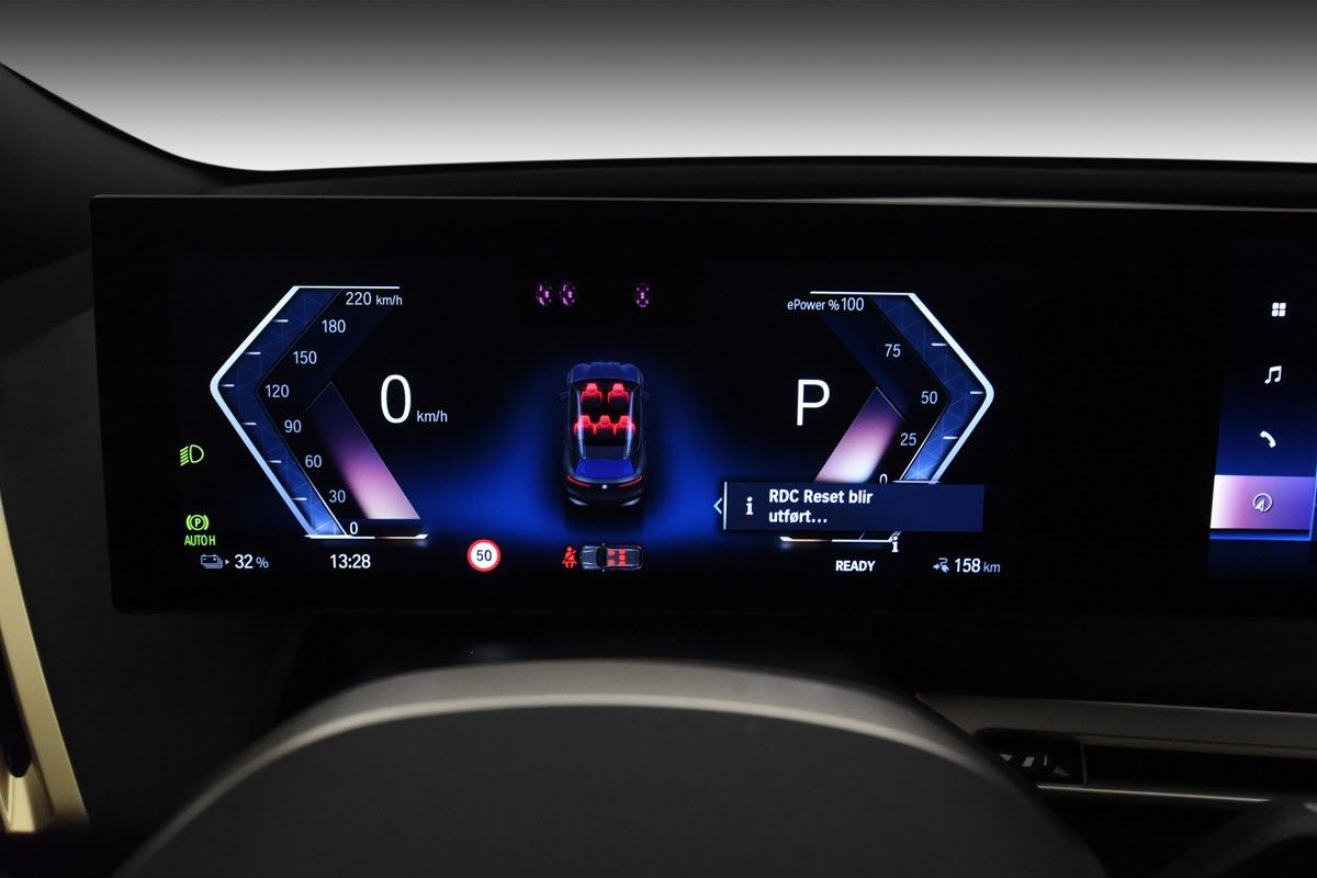BMW iX xDrive 50