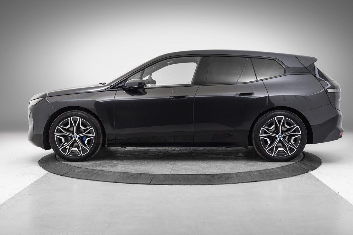 BMW iX xDrive 50