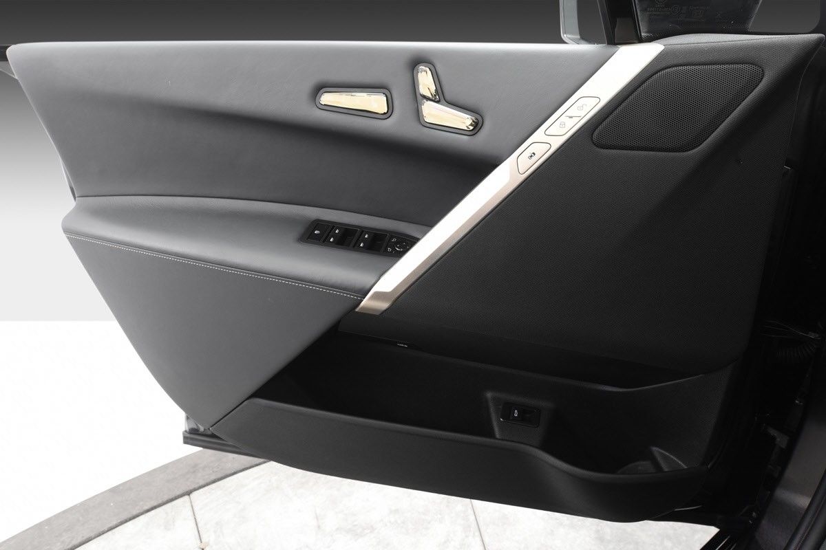 BMW iX xDrive 50