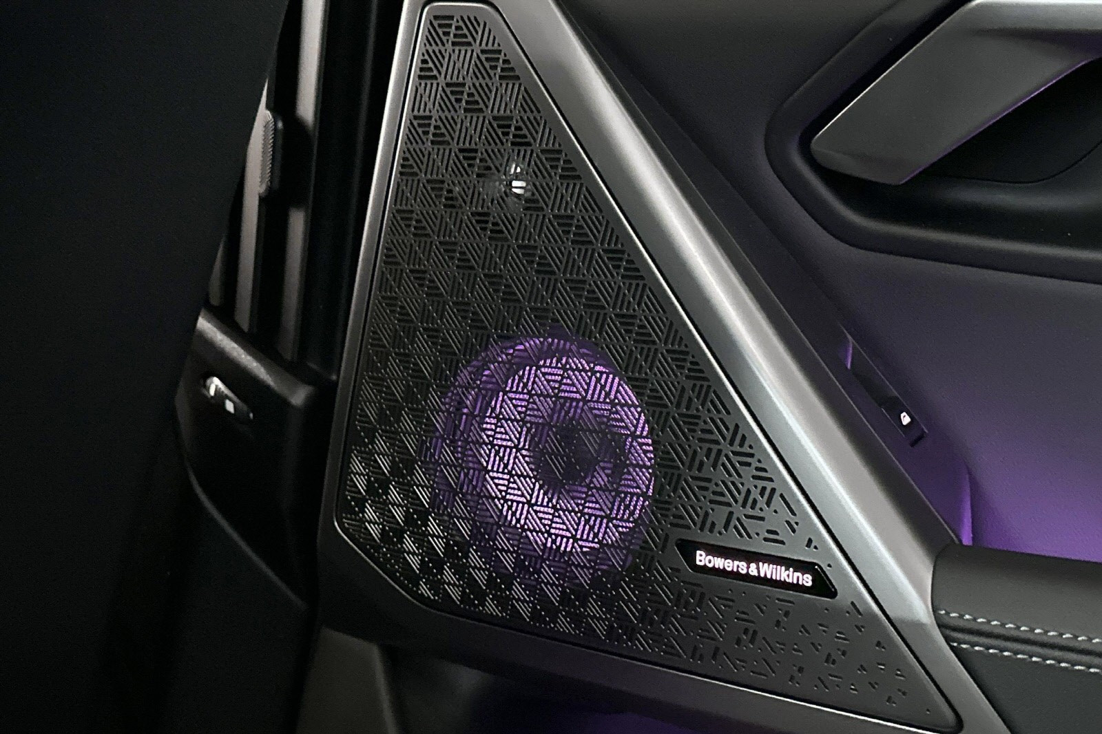 BMW i5 M60
