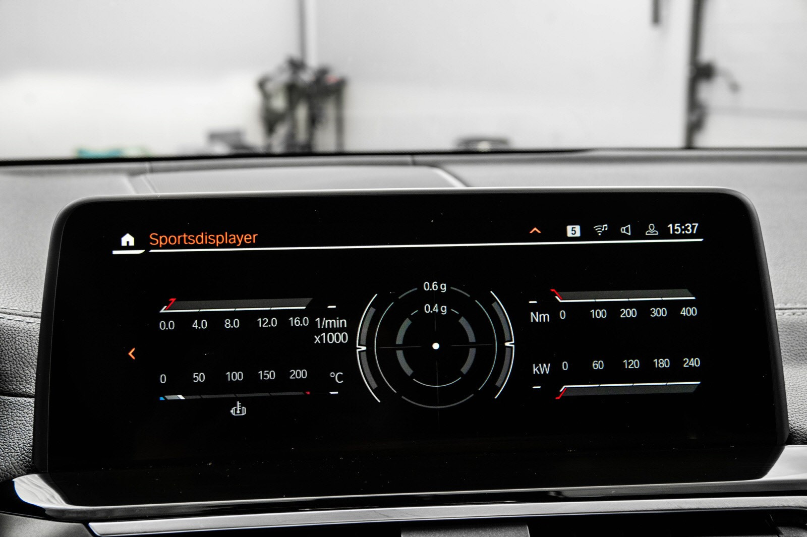 BMW iX3