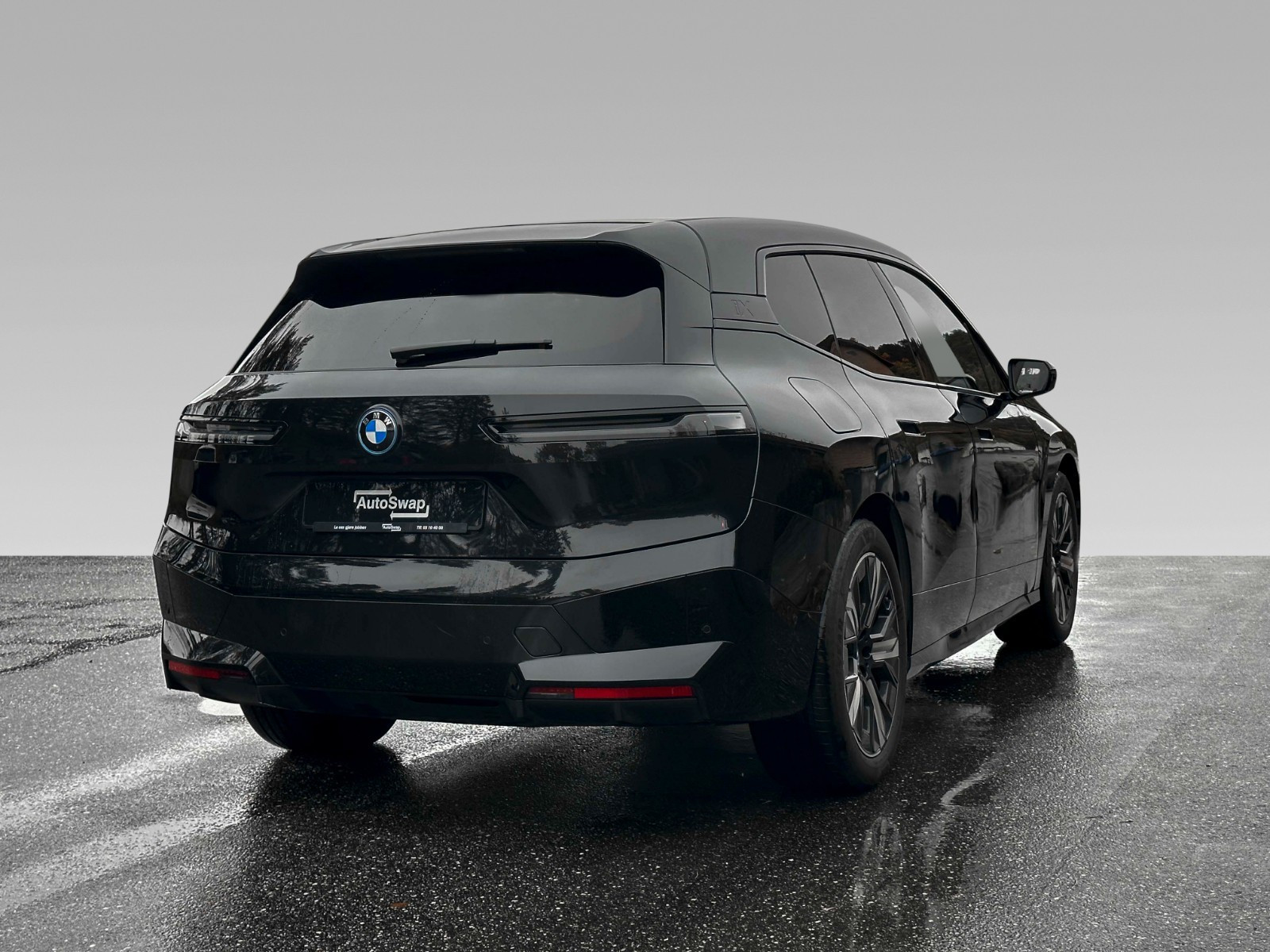 BMW iX xDrive 40