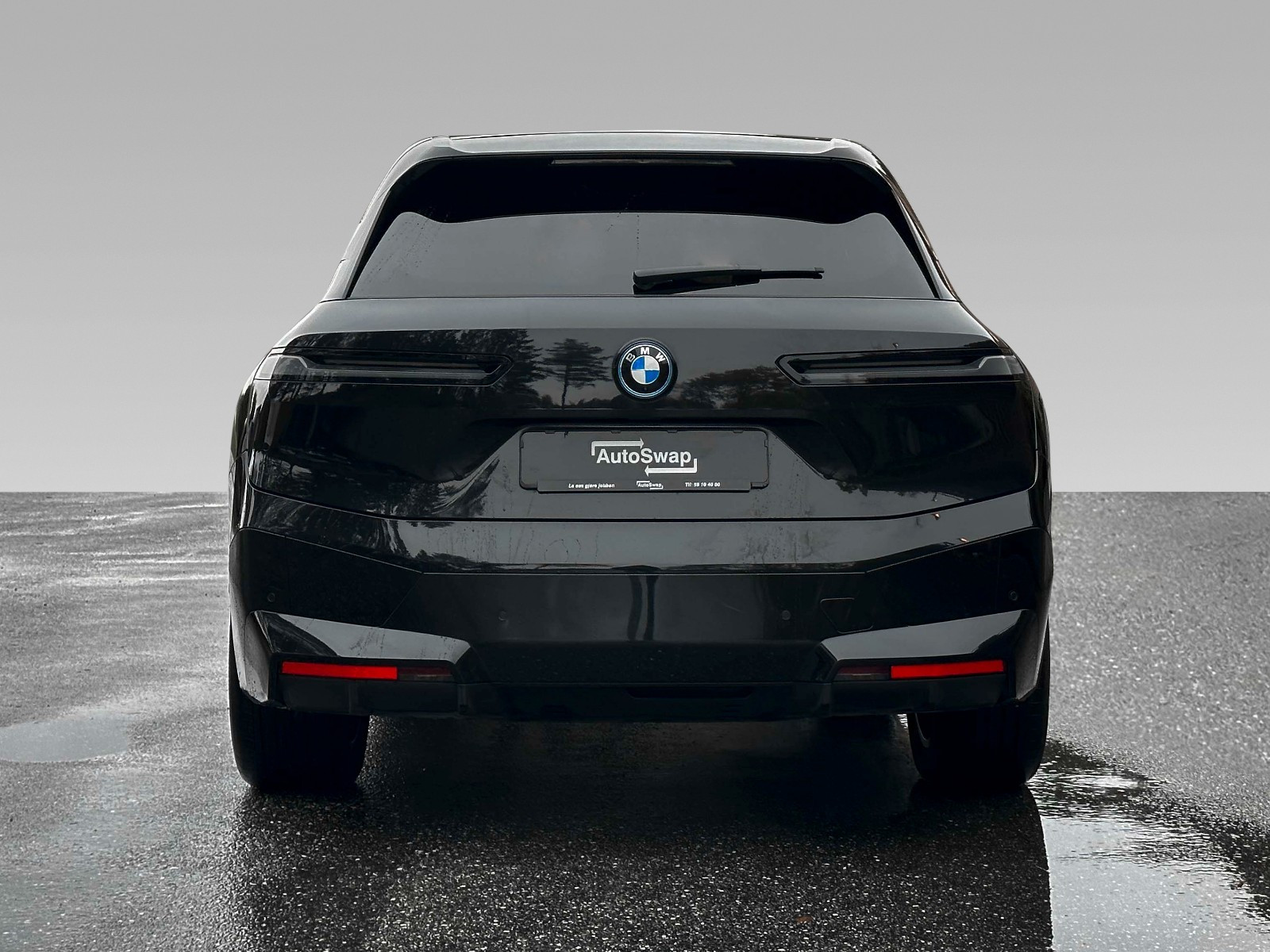 BMW iX xDrive 40