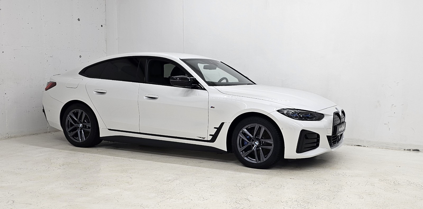 BMW i4 M50