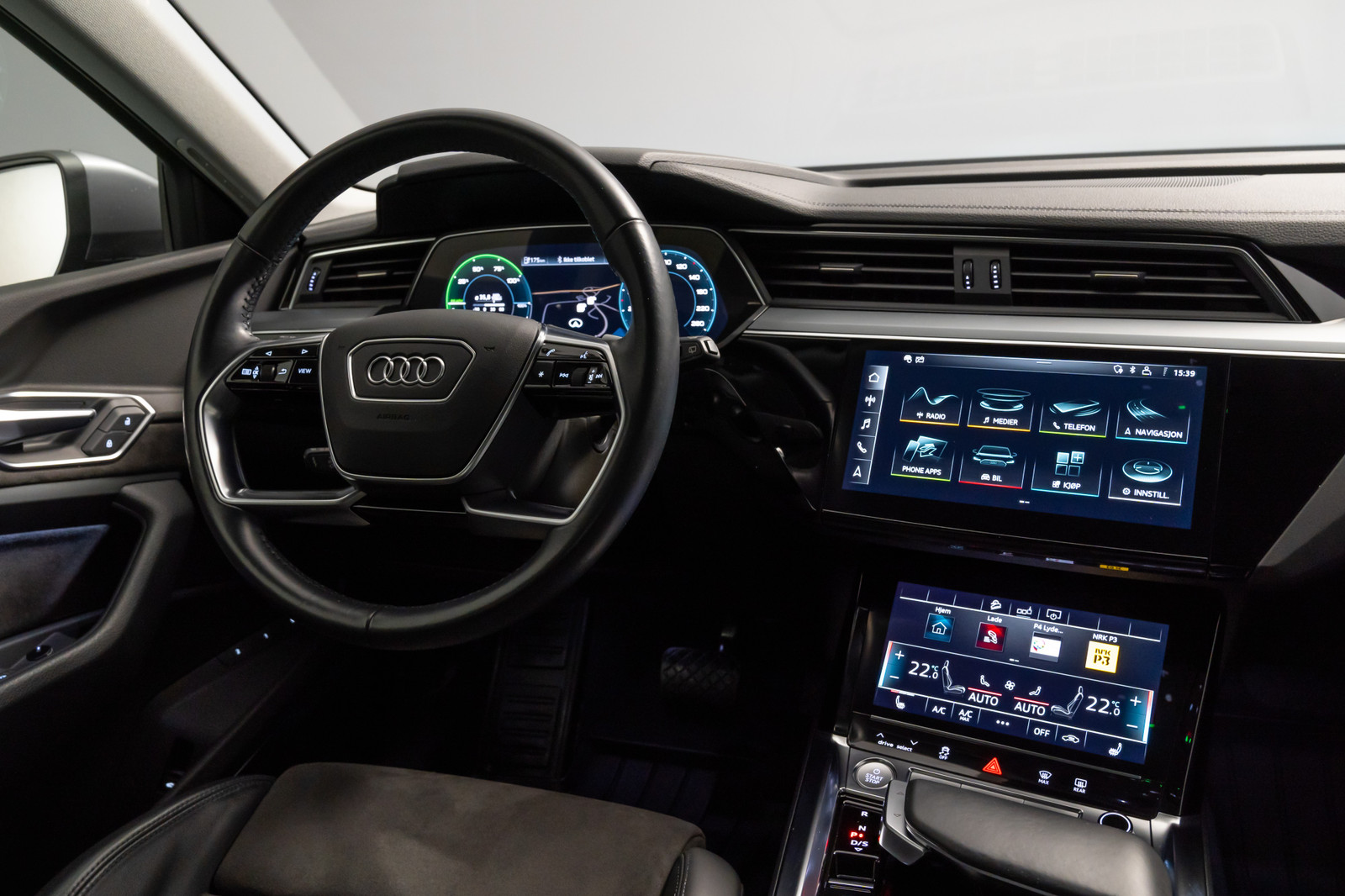 Audi e-tron