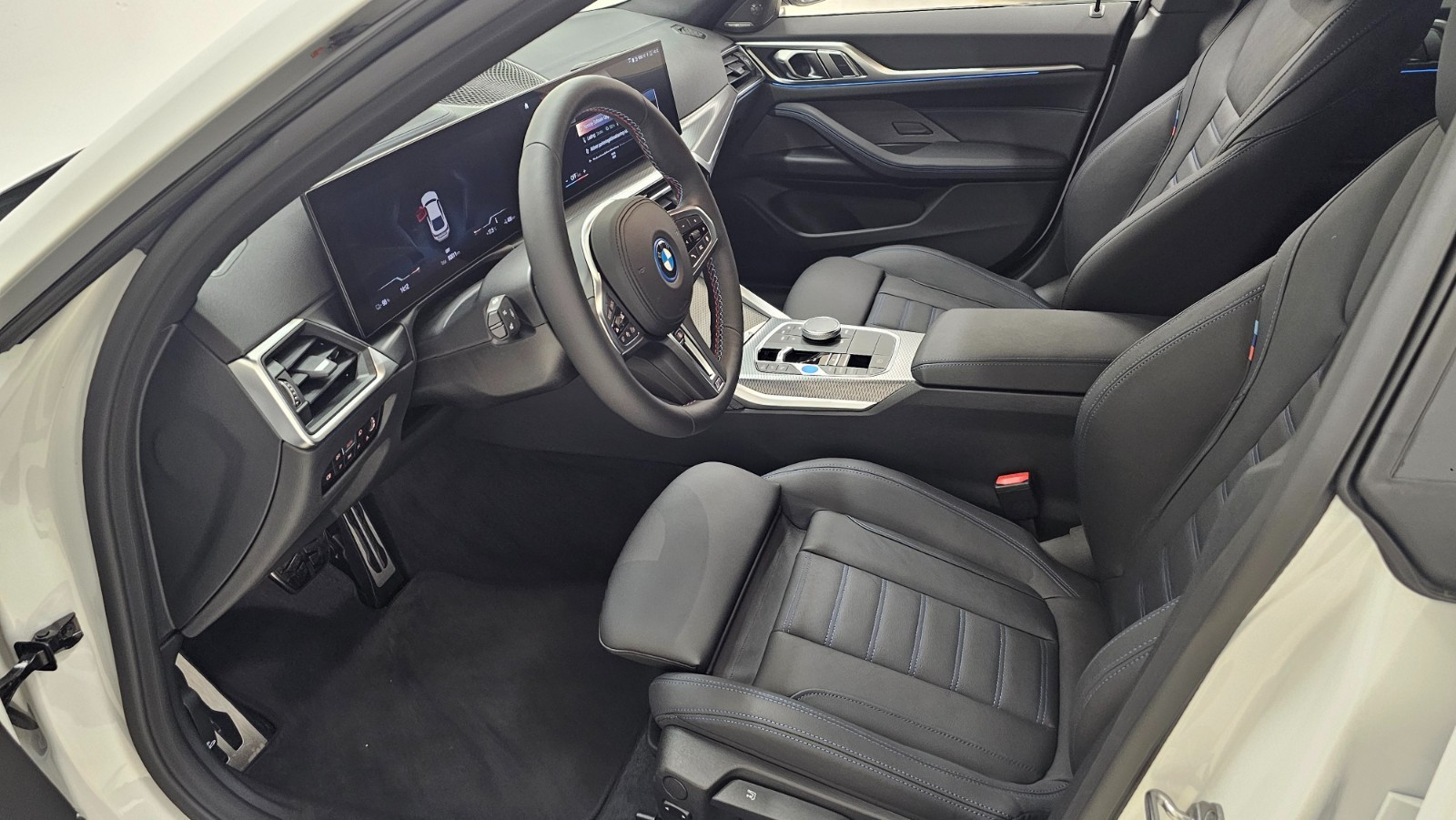 BMW i4 M50
