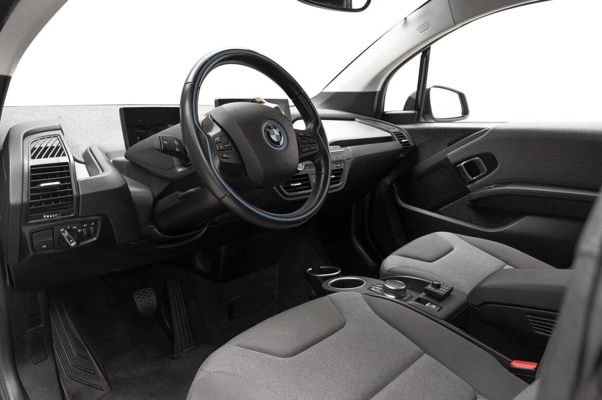 BMW i3