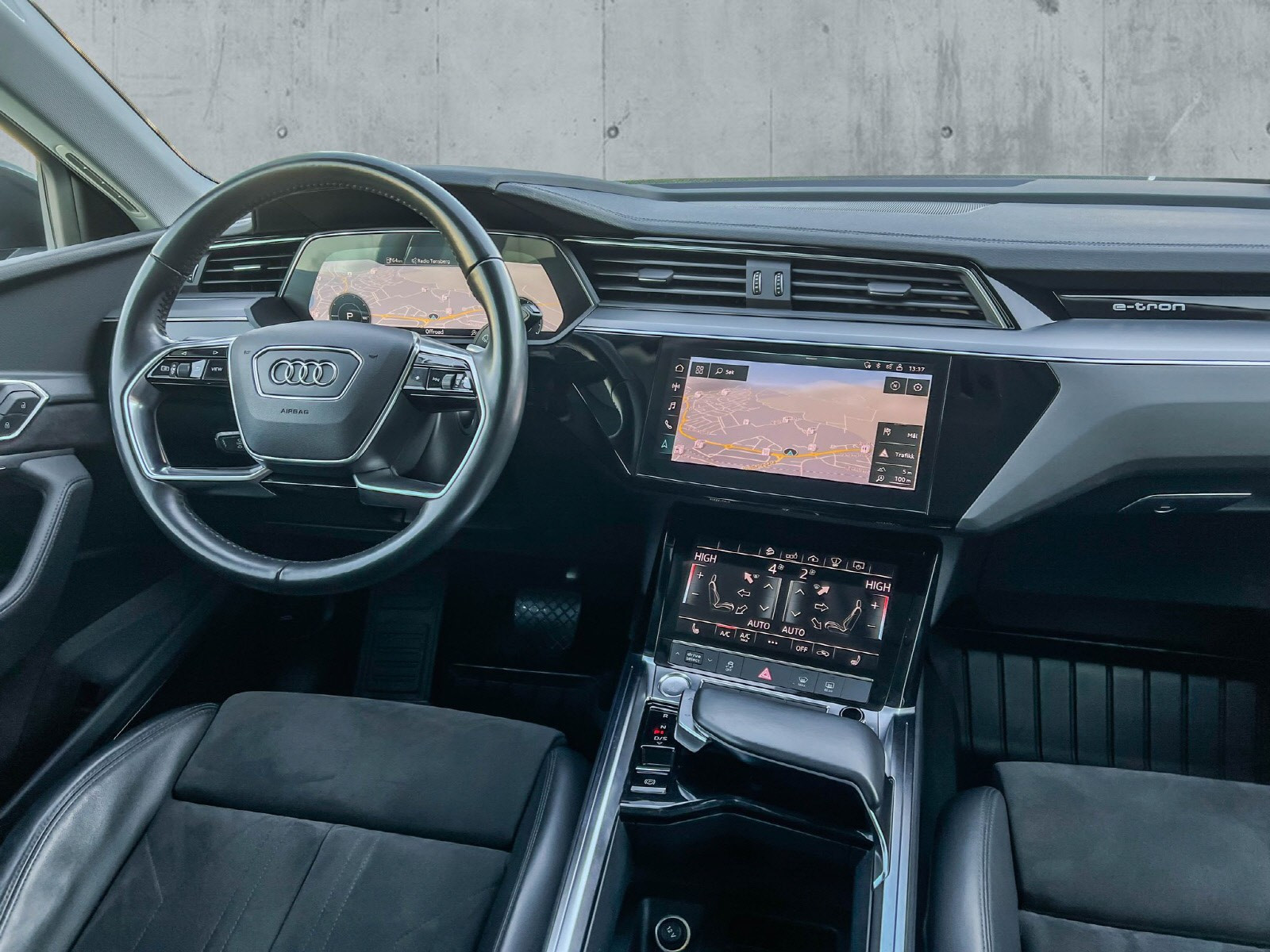 Audi e-tron