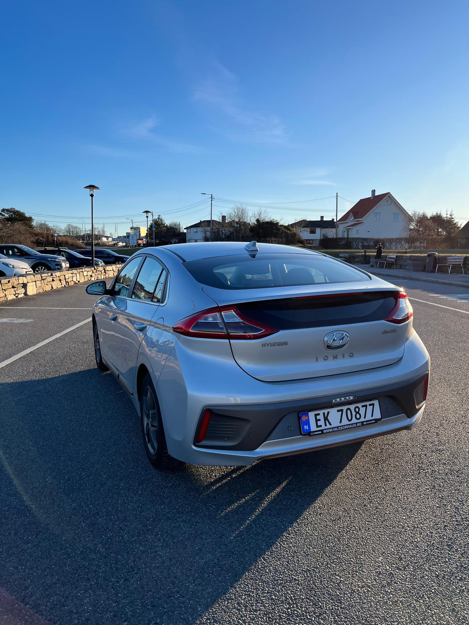 Hyundai IONIQ