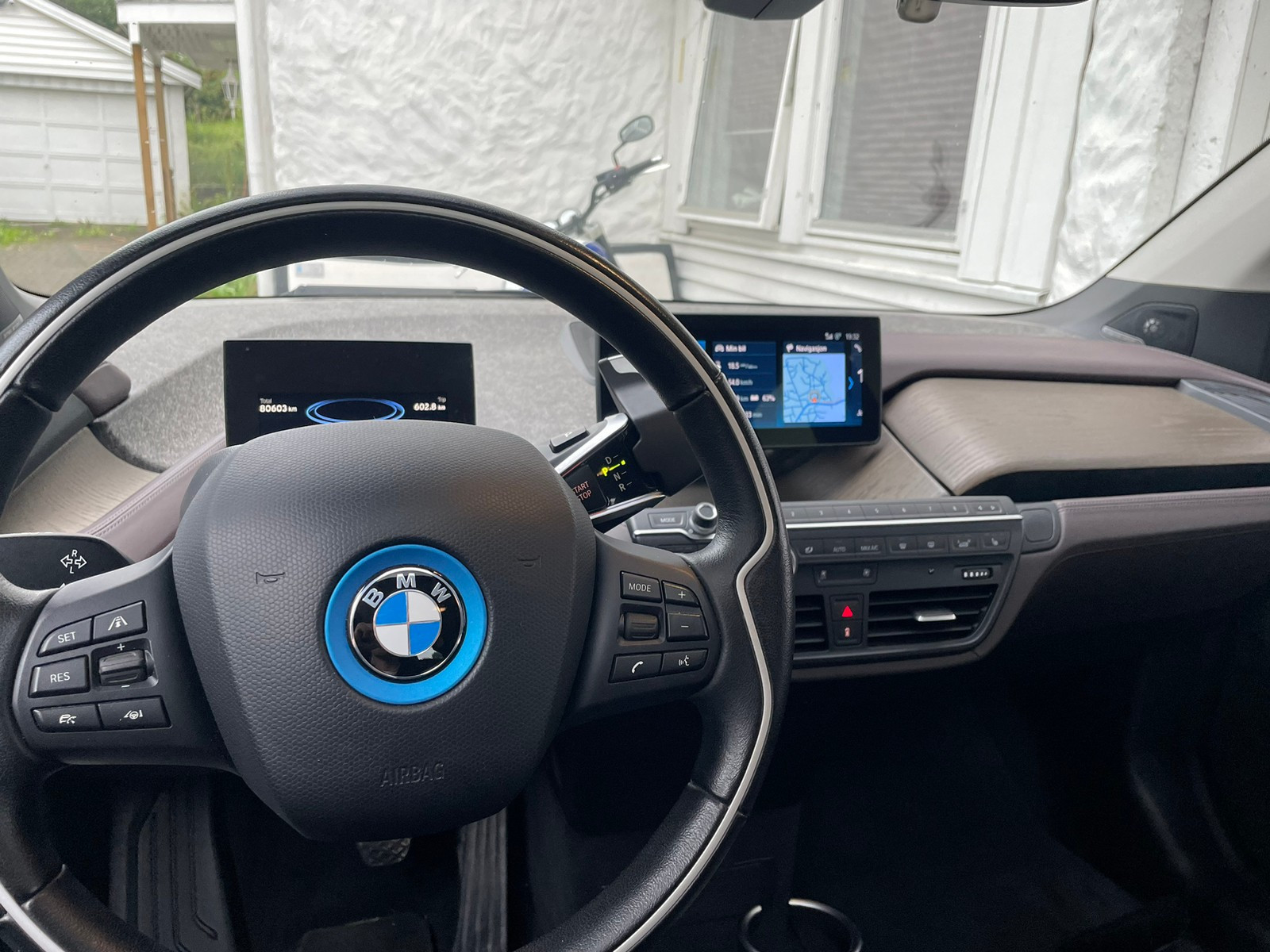 BMW i3