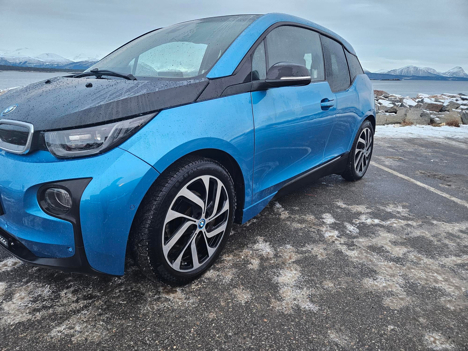 BMW i3