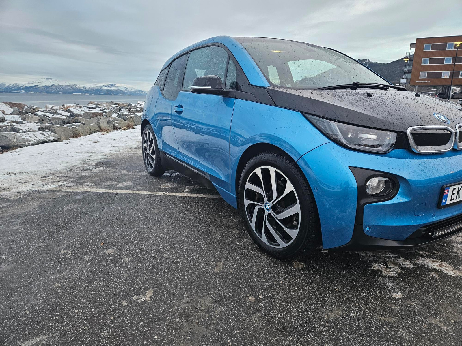 BMW i3