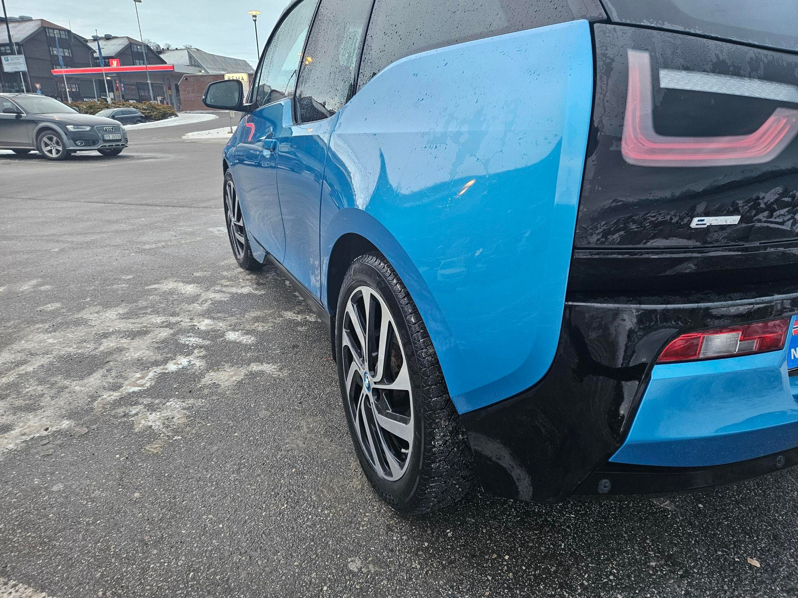 BMW i3
