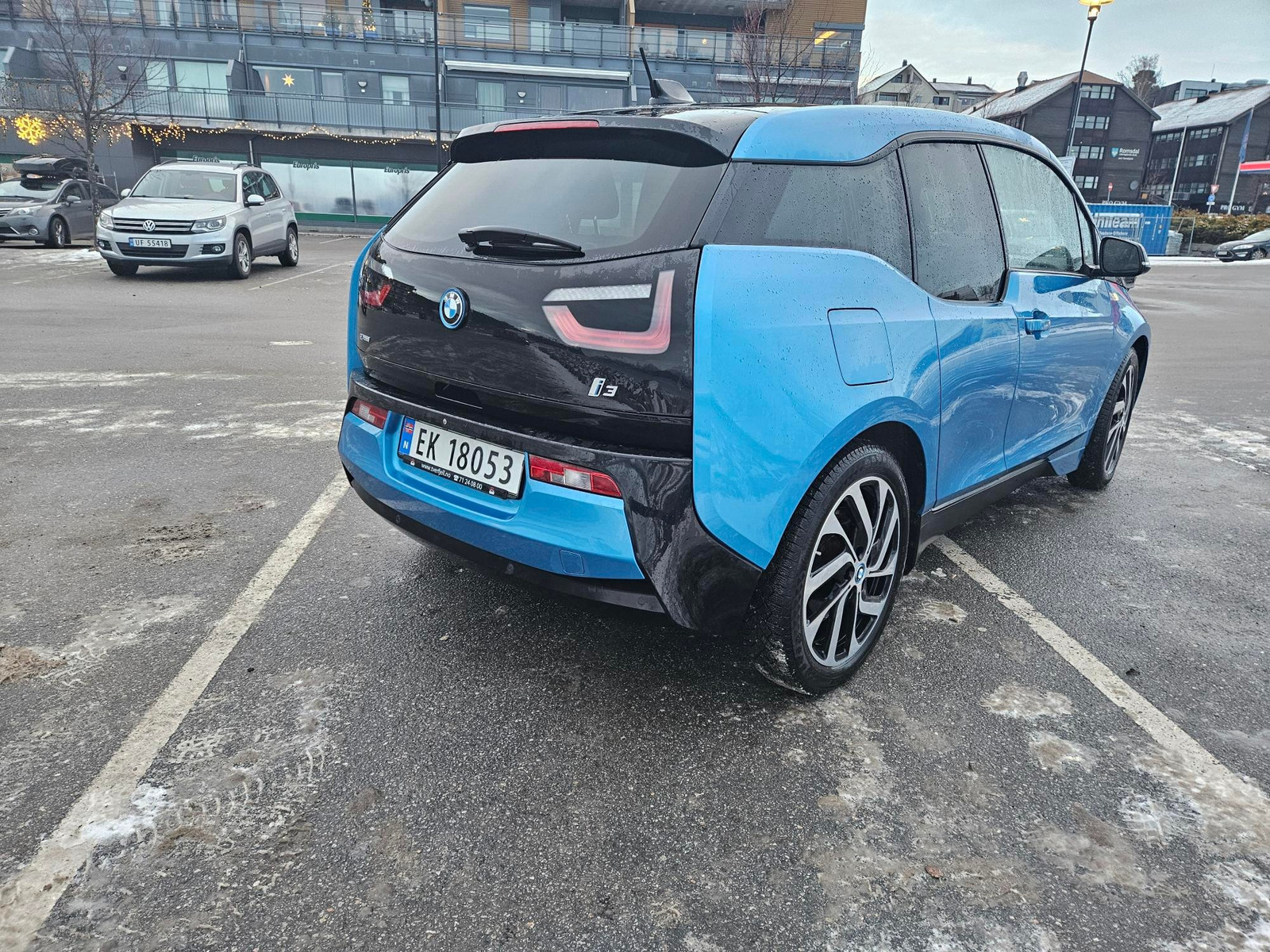 BMW i3