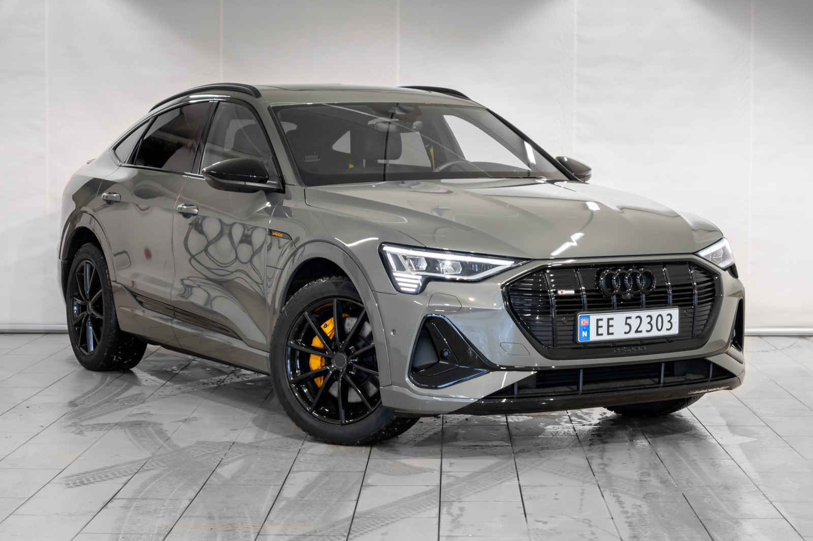 Audi e-tron