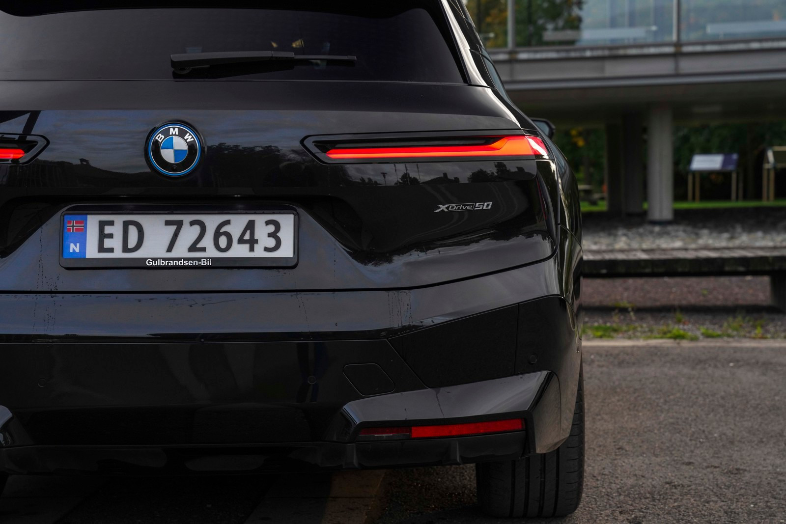BMW iX xDrive 50