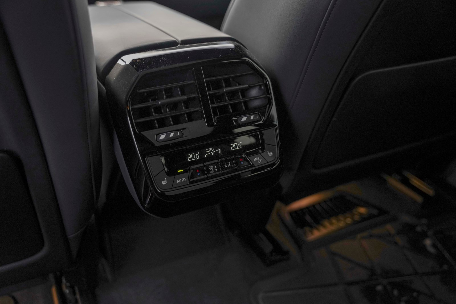 BMW iX xDrive 50