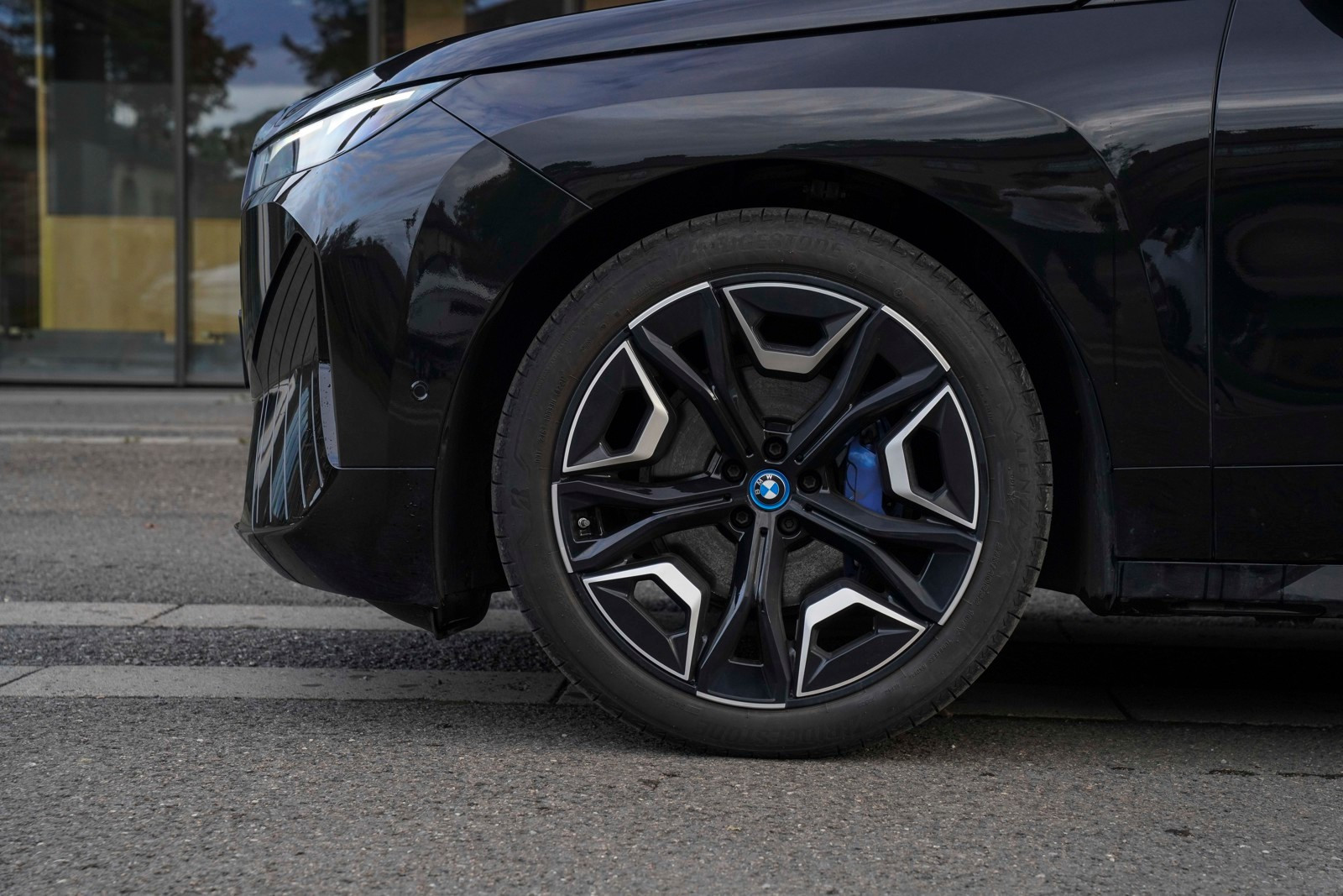 BMW iX xDrive 50