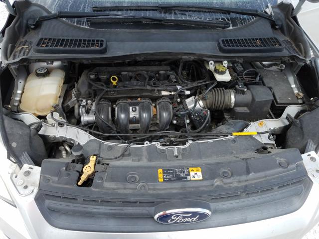 Ford Escape S 2013