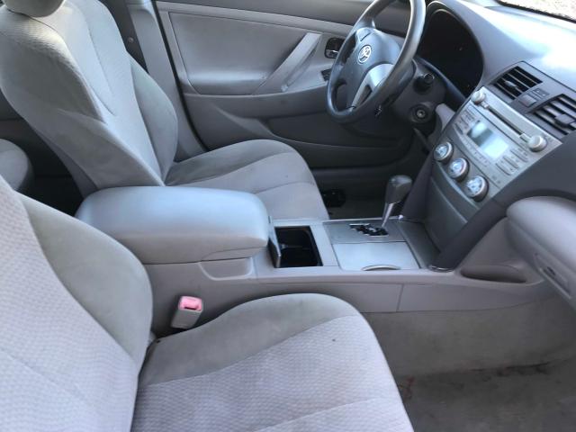 Toyota Camry Base 2010