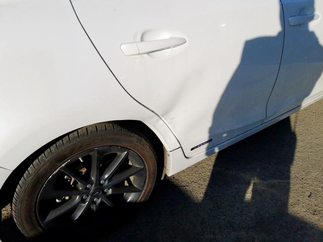 Lexus CT 200 2013