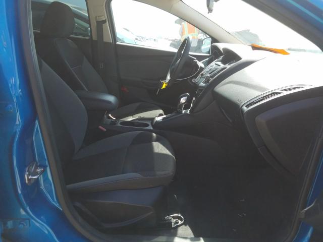 Ford Focus SE 2012