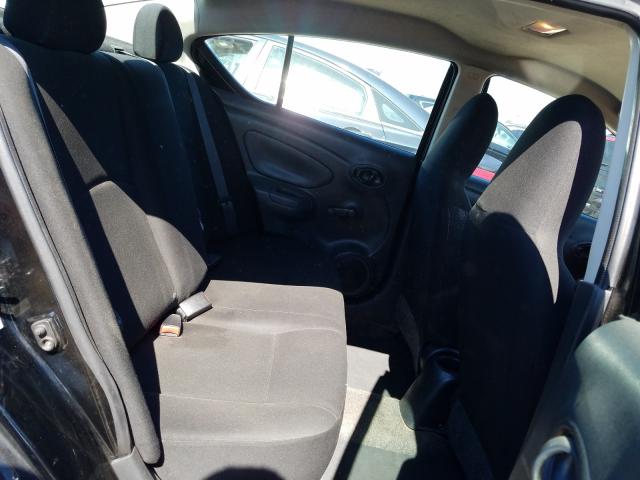 Nissan Versa S 2014