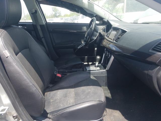 Mitsubishi Lancer ES 2016