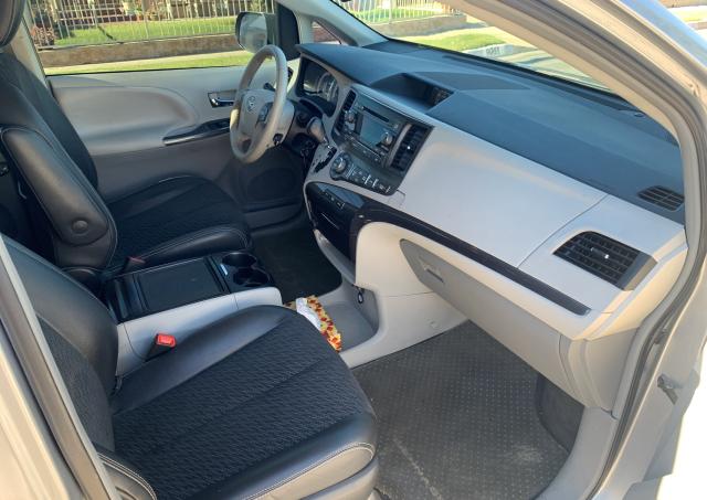 Toyota Sienna Sport 2012