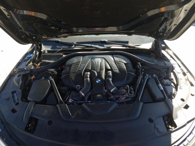 BMW 750 XI 2016