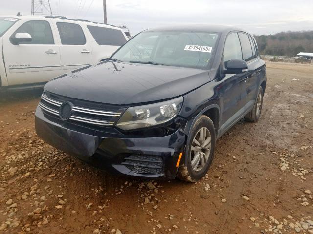 Volkswagen Tiguan S 2012