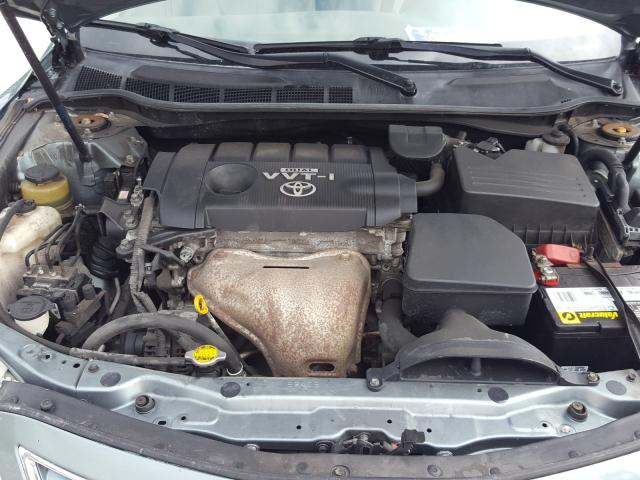 Toyota Camry Base 2010