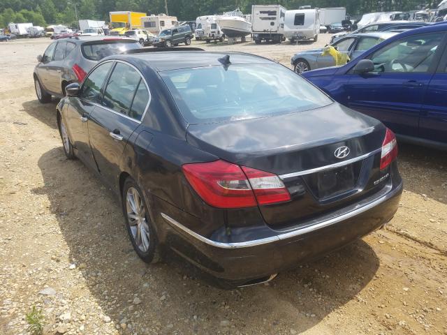 Hyundai Genesis 3 2013