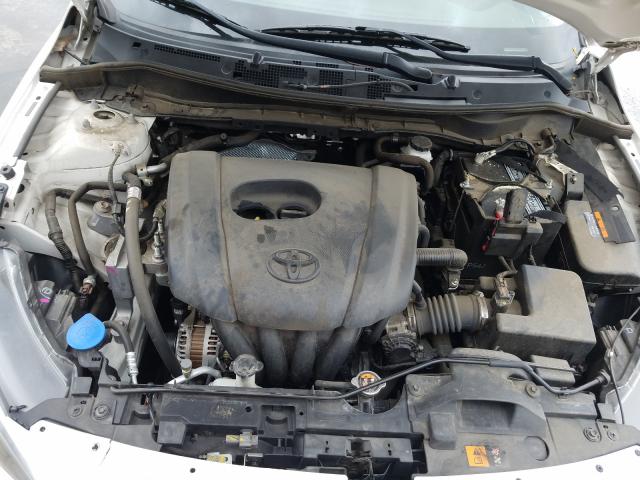Toyota Yaris IA 2017