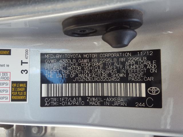 Toyota Prius V 2013