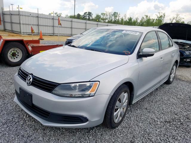 Volkswagen Jetta SE 2011