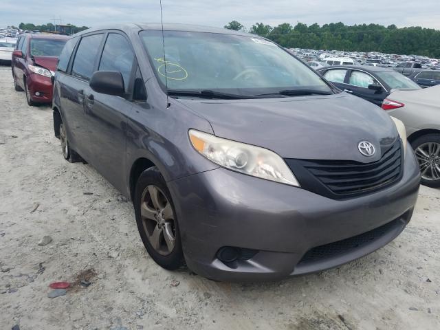 Toyota Sienna 2011