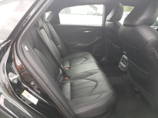 Toyota Avalon XLE 2019