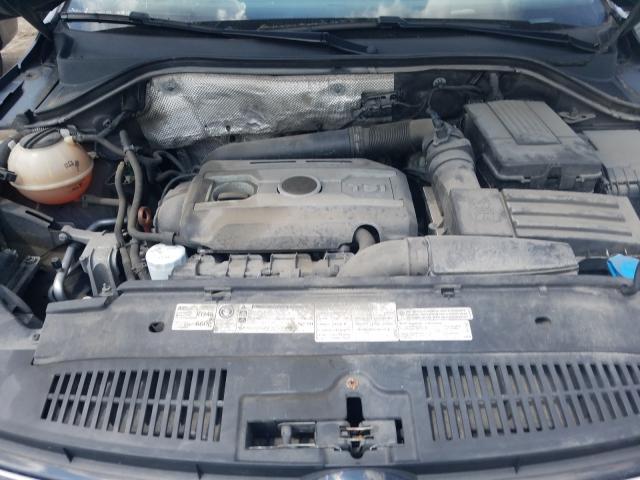 Volkswagen Tiguan S 2012